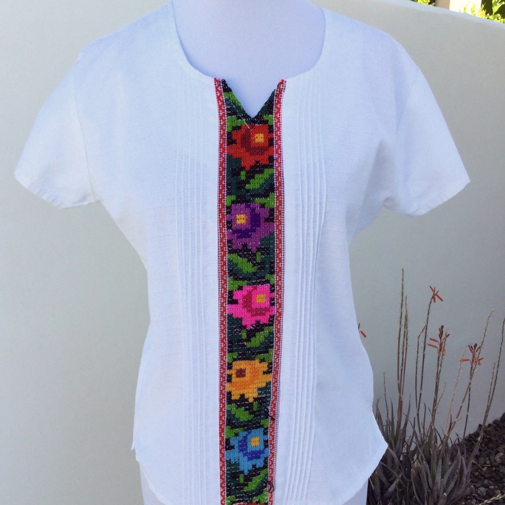 Artesian Floral Linen Top